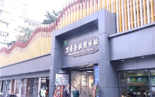 大化装招牌时，需要注意什么？